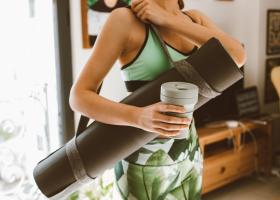 Gata cu vacanța! 5 pași simpli să reintri în ritmul de la sală și să te simți excelent în corpul tău