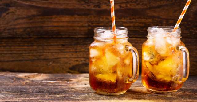 Cele mai bune ceaiuri pentru zilele de vară