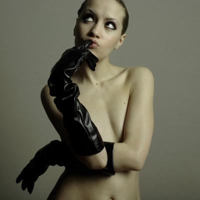 La ce operatii estetice recurg romancele?