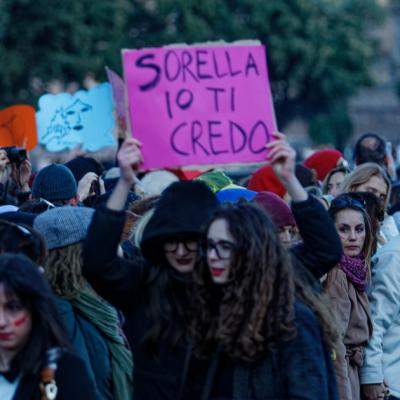 Italia introduce detenția pe viață pentru femicid