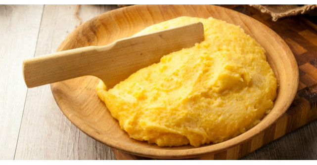 Mamaliguta traditionala romaneasca: Miracole pentru sanatatea ta