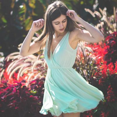 Ce rochițe mini se poartă anul acesta? Poftește de te inspiră!