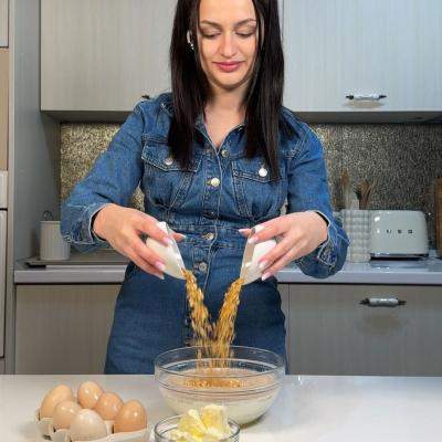 Cea mai simplă rețetă de cozonac de Paște recomandată de influencerul Andreea Olăraș