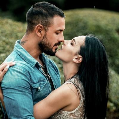 Ce înseamnă compatibilitate sexuală, de fapt: 10 semne subtile că vă potriviți și 5 semne că aveți nevoie de reglaj