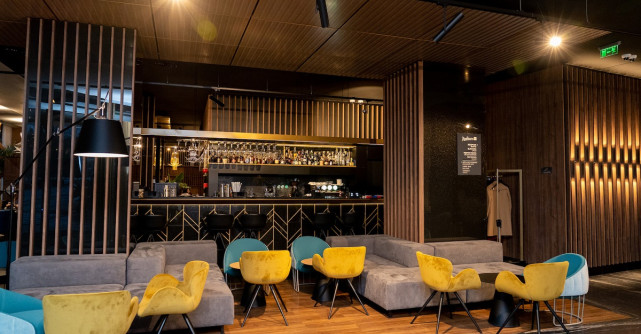 Hotelul Radisson Blu Aurum din Brașov marchează primul an de activitate cu o GALĂ A EXCELENȚEI