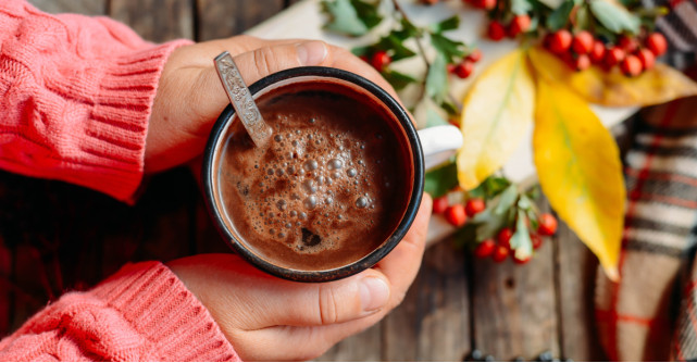 15 citate despre cafea: Cafeaua miroase a Rai proaspăt măcinat