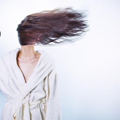 Trucul care iti va antrena parul sa nu se mai ingrase atat de repede