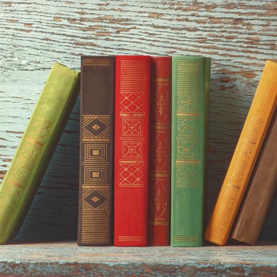 Black Friday pentru minte si suflet: carti in oferta si cadouri pe masura