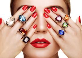 Oja semipermanenta: Unghii 2022