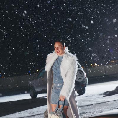 Chloë Sevigny este protagonista campaniei de iarnă Zalando, ”Scrie-ți povestea”