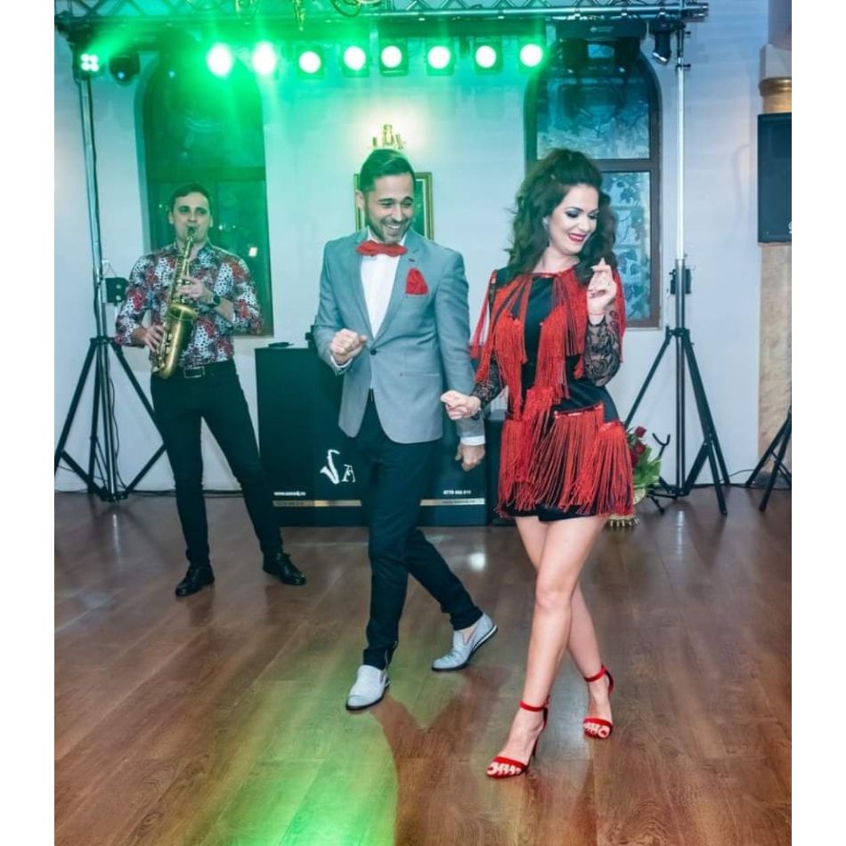 Deea Maxer, moment emoționant în emisiunea lui Teo. Artista a izbucnit în lacrimi: Eu știu ce simte o mamă...