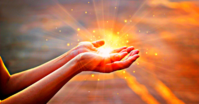 Rugăciunea de joi pentru a te ancora în viața prezentă și a vedea lucrurile așa cum sunt. Fericirea este deja în sufletul tău