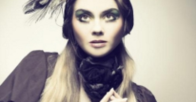 Video: Florence, controlata de papusi voodoo