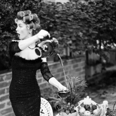 Ura, prietenie, dragoste, casatorie