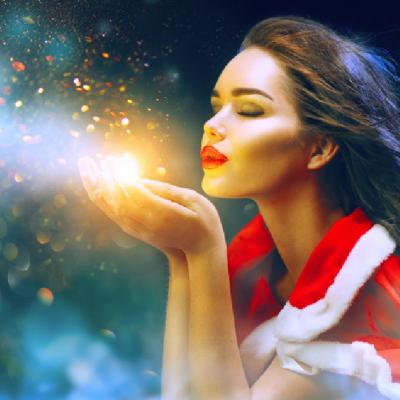 Horoscop: Top 3 Zodii cărora li se împlinesc cele mai mari dorințe de Crăciun