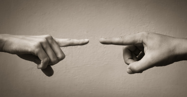 Cum inveti sa nu mai judeci oamenii din jurul tau?