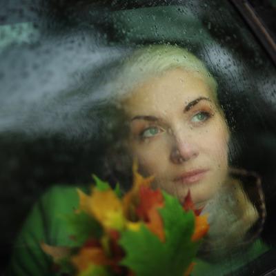 Când lumina se retrage în interior: despre melancolia sezonului rece și darurile tăcerii interioare