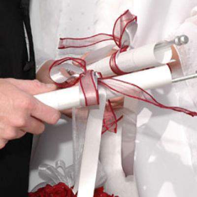 Pentru cei care tanjesc la o Luna de Miere iarna