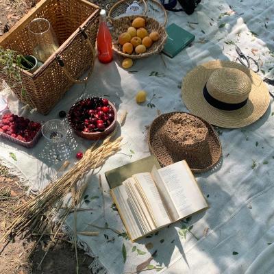 Slow Life, Happy Life: Cum să frânezi și să te bucuri mai mult de viață și prezent