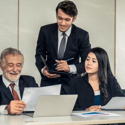 Tot ce trebuie să știi despre traducerile legalizate din română în turcă: acte, termene și costuri 