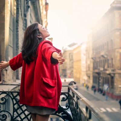 Vibratia saptamanii: INTUIȚIE și ELIBERARE