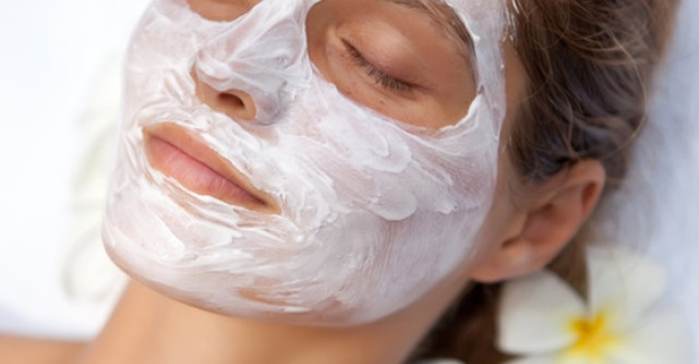 5 masti de fata naturale pentru revitalizarea tenului