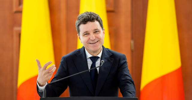 Nicușor Dan, reacție după imaginile în care o sărută pe Mirabela Grădinaru. Nu am dat aprobare pentru așa ceva...