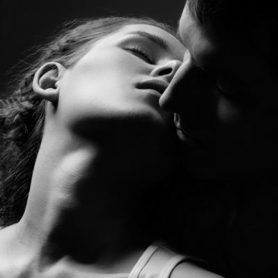 Jocul psihologic al tatonarii: 7 motive pentru care femeile testeaza barbatii