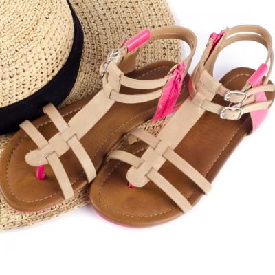 Shopping: Sandale cu talpa joasa pentru vara