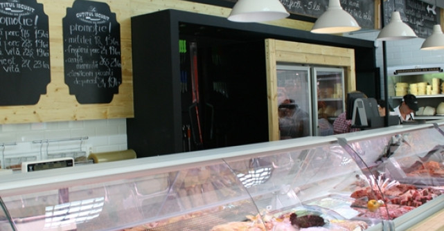 La cutitul iscusit - carnuri de seama pentru bucatari cu dichis