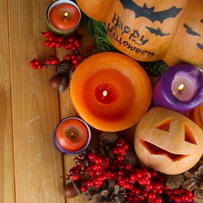 4 pasi pentru a decora masa de Halloween