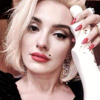 Ana Morodan s-a internat la un spital de psihiatrie! Cum se simte acum Contesa Digitală?