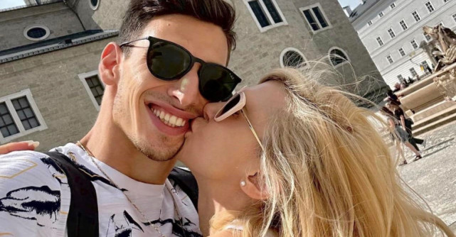 Andreea Bălan și Victor Cornea, pregătiți de nuntă: Primele invitații au fost deja trimise!