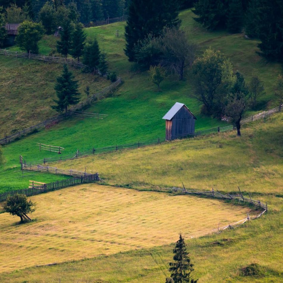 Descoperă frumusețea și tradițiile pascale în destinații ortodoxe din Europa