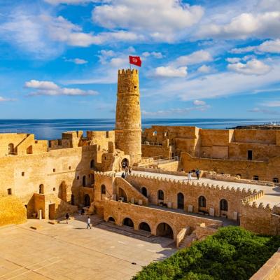 Ce nu îți spune nimeni despre vacanța în Tunisia. Cum m-a cucerit prin oamenii, culorile și atmosfera ei autentică