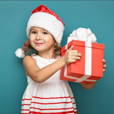 Cadouri de Craciun pentru copii: ce super oferte gasesti ACUM in magazine