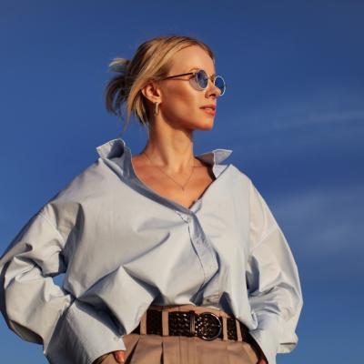 5 idei ultra fashion de a purta cămașa de in: ținute feminine, moderne și pline de personalitate