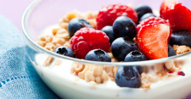 Iaurtul iti protejeaza FICATUL si COLONUL