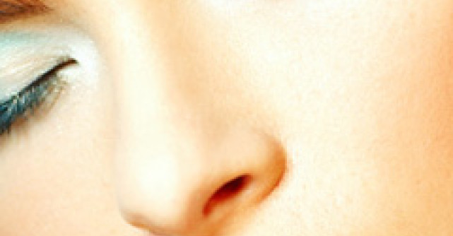 Secretele unui machiaj tropical