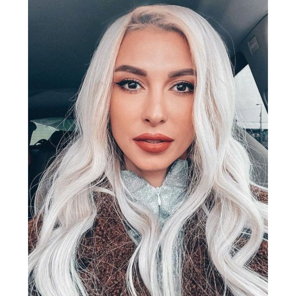 Andreea Bălan, fericită de ziua ei, în brațele lui Victor Cornea. Primele fotografii împreună