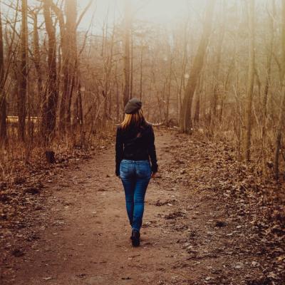 Ce spune modul în care mergi despre sănătatea ta. Investigația care analizează mersul este indicată tuturor peste 40 de ani