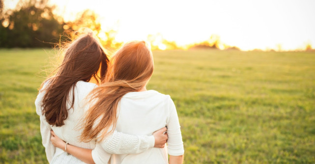 Cum sa ii asculti eficient pe cei din jurul tau atunci cand au nevoie de tine: 3 sfaturi de la un psiholog