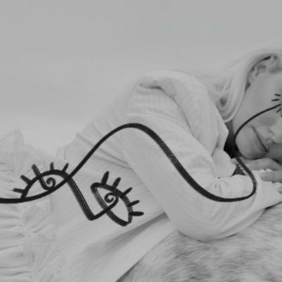 Alexandra Stan lanseaza varianta acustica a piesei Obsesii