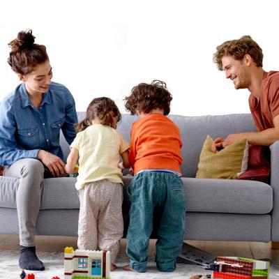 Familiile care se joacă mai mult sunt mai fericite