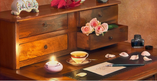 4 cele mai frumoase piese de mobilă pentru un birou în stil vintage