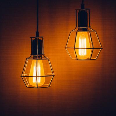 Greșeala pe care o fac mii de oameni când își aleg iluminarea în casă