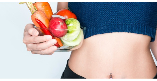 Ce poti sa mananci seara ca sa nu te ingrasi. Sfatul nutritionistilor