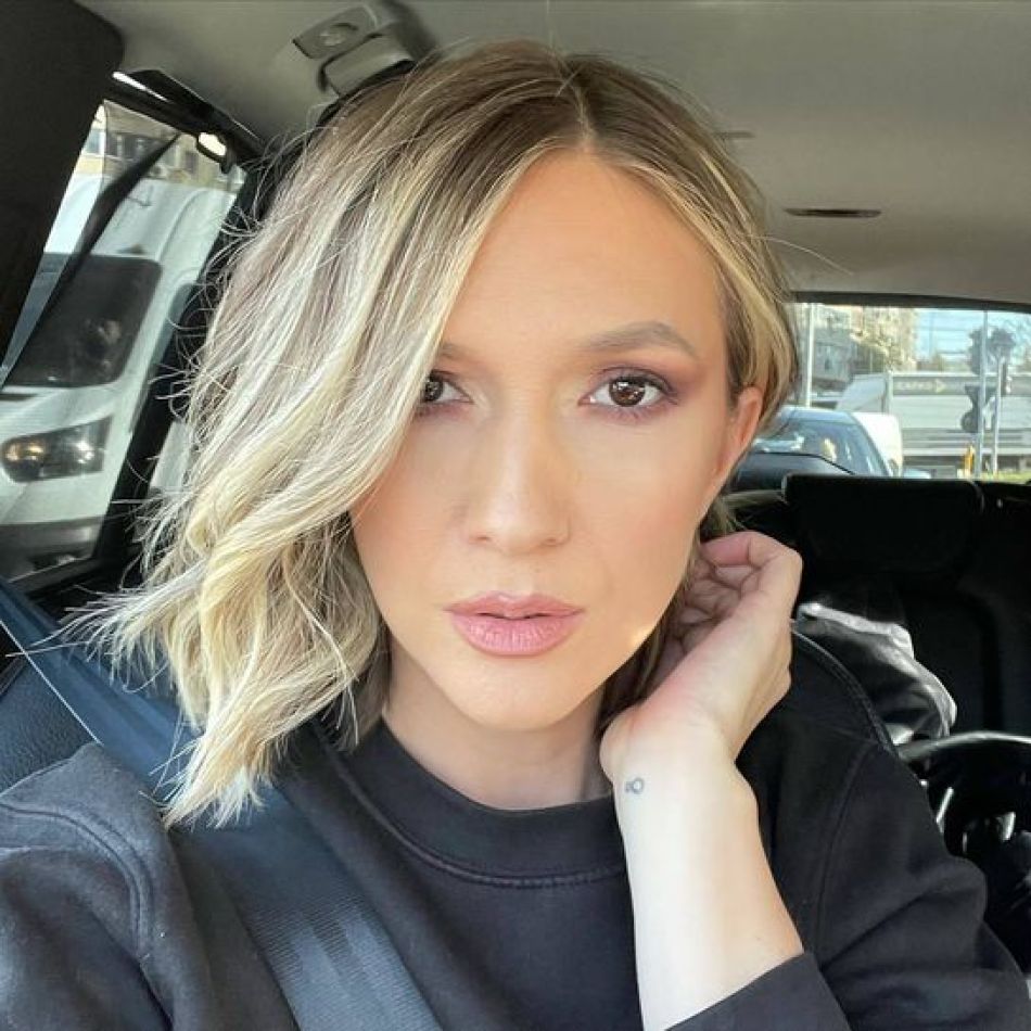 Adela Popescu, detalii despre suferința pe care a ascuns-o mulți ani de zile. Cum a reușit vedeta să treacă peste boală?