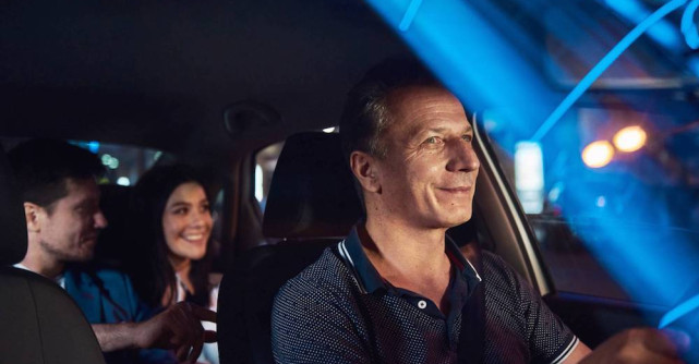 Sfaturi în dragoste de la șoferii Uber care le-au văzut pe toate