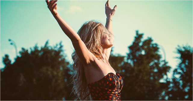 10 pasi spre incredere de sine imbatabila. Cum sa te simti bine in pielea ta